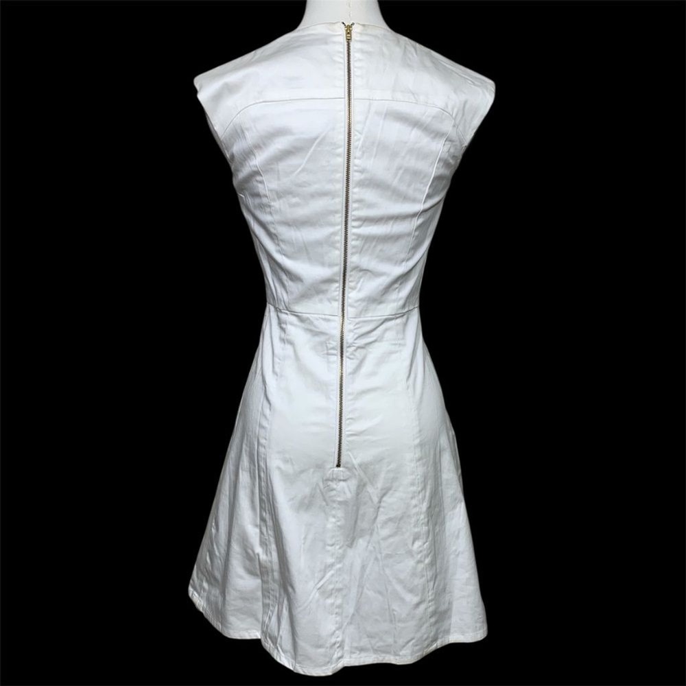 French Connection Dress Womens 0 White V-Neck Pleated Fit and Flare Mini Sleevel - Picture 6 of 10